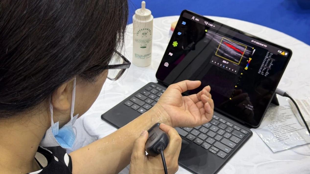 Ease of use: minimal steps to diagnostic image